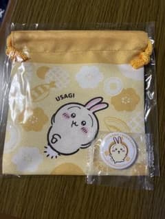 ちいかわ くら寿司 コラボ 巾着 缶バッジ セットのサムネイル