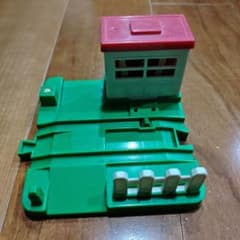 Plarail rail crossing and signal rail scenery