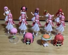 오등분의 신부 The Quintessential Quintuplets”