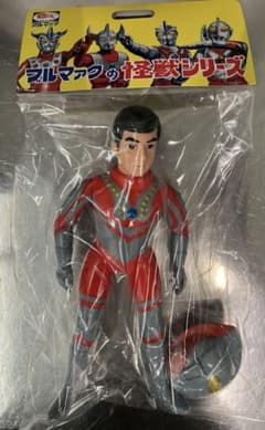 未開封品　ブルマァク ウルトラマン ゾフィー シルバー 面取れ ソフビ 未開封品 ブルマァク ウルトラマン ゾフィー シルバー 面取れ ソフビ