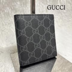 ✨極美品✨ グッチ 二つ折り財布 GGスプリーム カードケース GG柄