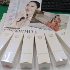 再度お値下げ ミカホワイトのサムネイル