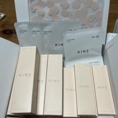新品 キンズ KINS クレンジングオイル+ミルク+フェイスマスク＋ポーチ 新品 キンズ KINS クレンジングオイル+ミルク+フェイスマスク＋ポーチ