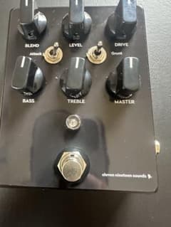 eleven nineteen sounds ベースエフェクターのサムネイル