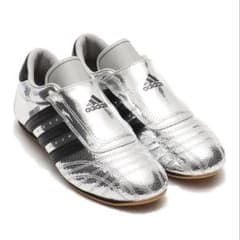 adidas シルバー テコンドーのサムネイル