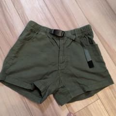GRAMICCI　ウェビングベルト付き ショートパンツ カーキのサムネイル