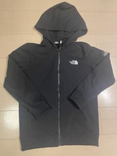 The North Face ブラックパーカーのサムネイル