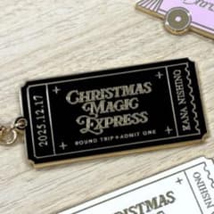 西野カナ Christmas Magic チケットキーホルダー - メルカリ