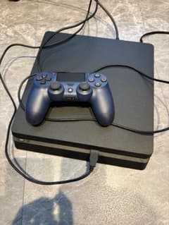 PlayStation 4 本体 コントローラー ソフト8本セットのサムネイル