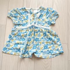 futafuta 花柄ブラウス 80サイズのサムネイル