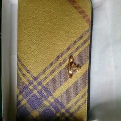 Vivienne Westwood の財布のサムネイル