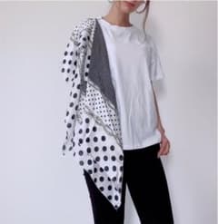 ショルダースカーフTシャツ  韓国服 レディース韓国服 韓国トップスのサムネイル