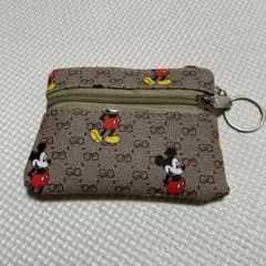 ミッキーマウスの小銭入れのサムネイル