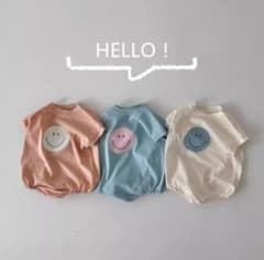 ♡新品♡スマイリーフェイスロンパースのサムネイル
