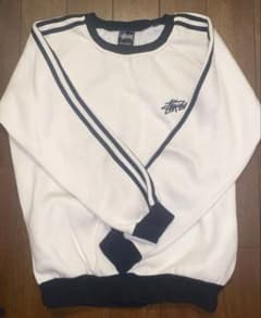 ステューシー　stussy　トレーナーのサムネイル