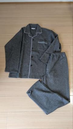 hi kou ki gu mo パジャマ 上下セット グレー Mのサムネイル