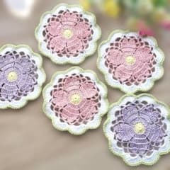 お花フリルのレース編みドイリー インテリア テーブルセンター