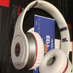 beats ワイヤレス 値下げしました！！のサムネイル