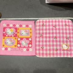 156平成 ハローキティタオルハンカチ2枚Sanrio ハンドタオルミニハンカチのサムネイル