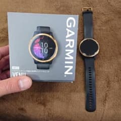 Garmin Venu Gold/Black 画面傷ありのサムネイル