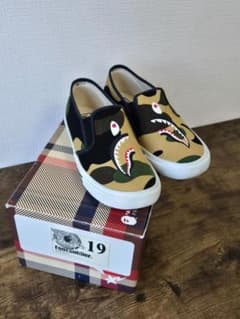 APE カモフラージュ シャーク スリッポン 19cmのサムネイル