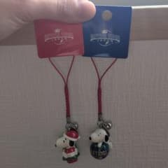 スヌーピー 根付けストラップ 2個セット　クリスマスツリー　ユニバーサルスタジオ スヌーピー 根付けストラップ 2個セット クリスマスツリー