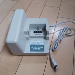 Panasonic NK-J033B リチウムイオン電池充電器 - メルカリ