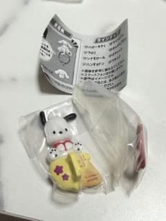ポチャッコ キーリングハンガー　サンリオ ガチャのサムネイル