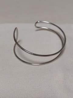 片手 サイズ無 ブレスレット バングル アクセサリー シルバー 二重のサムネイル