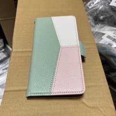スマホケース  iPhone13のサムネイル