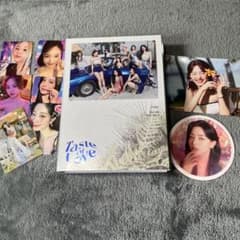 TWICE Taste of Love 10th Mini Albumのサムネイル