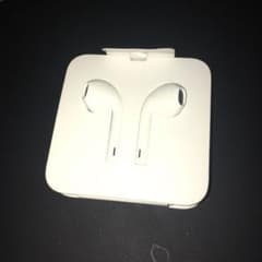 iPhone8 純正イヤホンのサムネイル