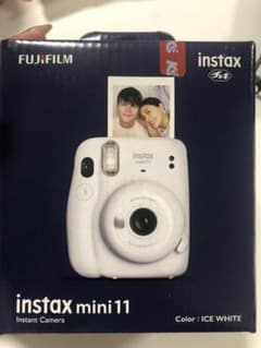 instax mini 11 チェキ アイスホワイト 新品未開封のサムネイル
