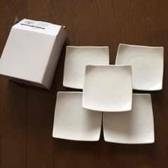 新品！スクエア皿 ５枚セットのサムネイル