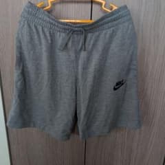 NIKE ハーフパンツ グレー Mサイズのサムネイル