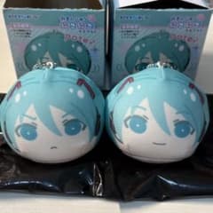 初音ミク おまんじゅうにぎにぎマスコット 2点セット - メルカリ