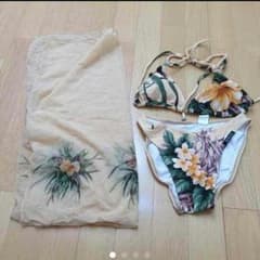花柄水着3点セット♡のサムネイル