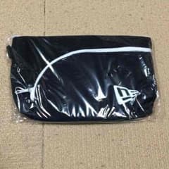 ニューエラのポーチのサムネイル
