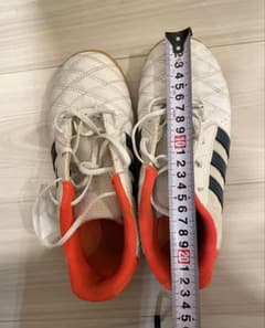adidas サッカー フットサル シューズ ホワイト ネイビーのサムネイル