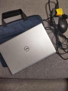 DELLノートパソコンInspiron 14 5410のサムネイル