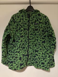 『Mimsoさま専用』超美品！！ patagonia 花柄フード付きジャケットのサムネイル