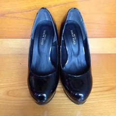 エナメル  パンプスのサムネイル