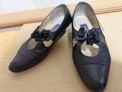 KENZO 黒 花装飾 パンプス 35.5のサムネイル
