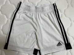 adidas ハーフパンツ ホワイト ブラック　150のサムネイル