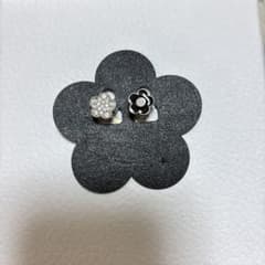 MARY QUANT ピアスのサムネイル