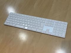 Apple Magic keyboard テンキー付き　日本語（JIS）【箱付】のサムネイル
