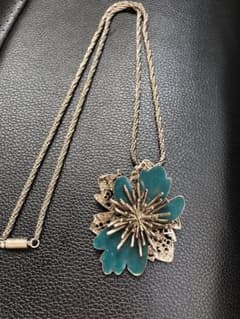 Vintage BALENCIAGA Leaf Necklace バレンシアガ - メルカリ