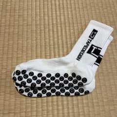 新品　箱無し　テープデザイン　TAPEDESIGN 赤　大人用　ワンサイズのサムネイル