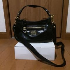 Cyn様専用です！COACHコーチPOPPYエナメルショルダーバッグ黒のサムネイル