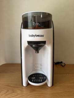 babybrezza 調乳ポット 自動調乳機のサムネイル